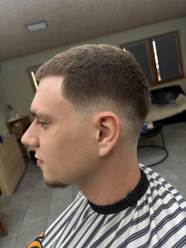 Rövid buzz fade